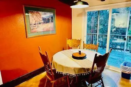 Orange Door Electric Fireplace Bbq Oakhurst Exterior photo